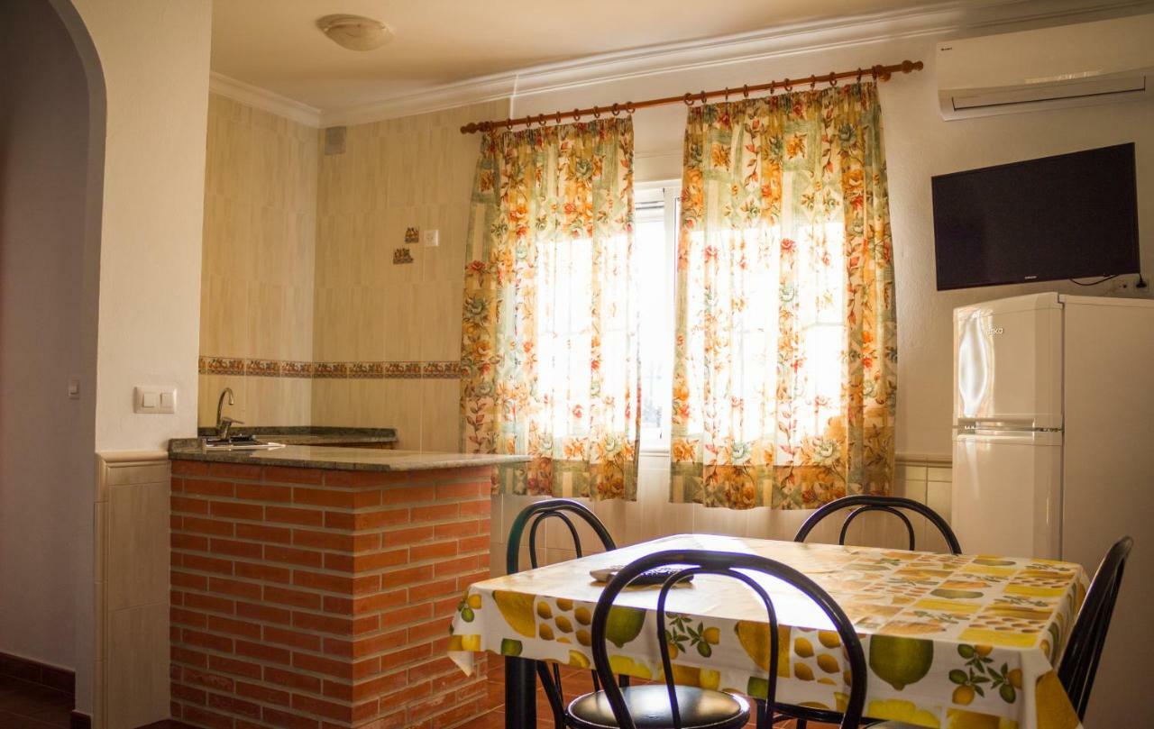 Apartamentos Bellavista Bolonia Exterior photo